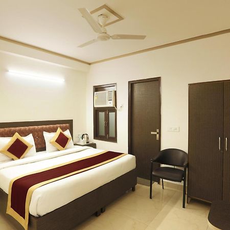 Hotel The Ocean Near Igi Airport New Delhi Exteriör bild