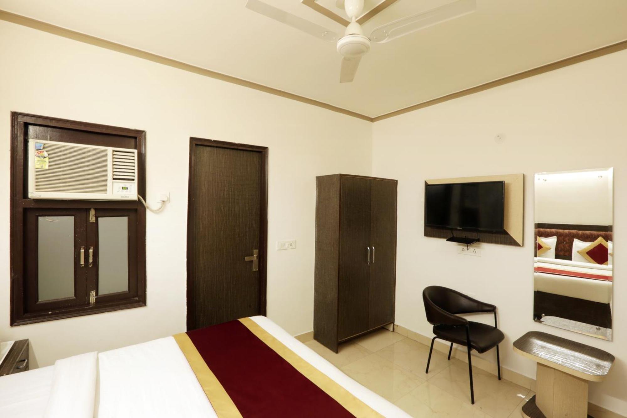 Hotel The Ocean Near Igi Airport New Delhi Exteriör bild